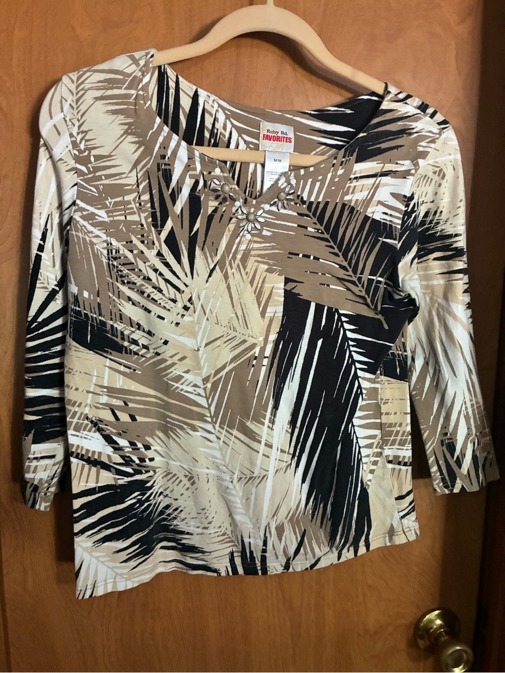 Ruby Rd. Palm-Print Jewel Neck Long Sleeve Top in Beige, Black, Cream